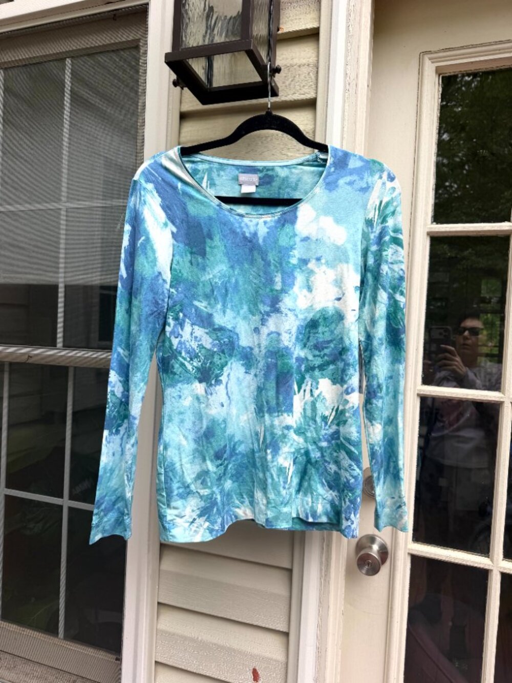 NWT Chico's Touch of Cool Abstract Layer Tee Top, Size Chico's 0 / US (4/6-S)